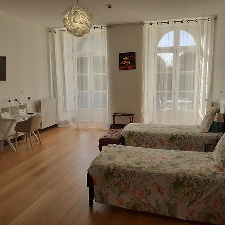 Chateau De Briancon Baune Bagian luar foto